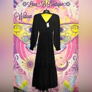 🆕🔮House of Widow🔮Tiered Maxi Dress✨